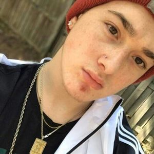 Meet your Posher, Jayy